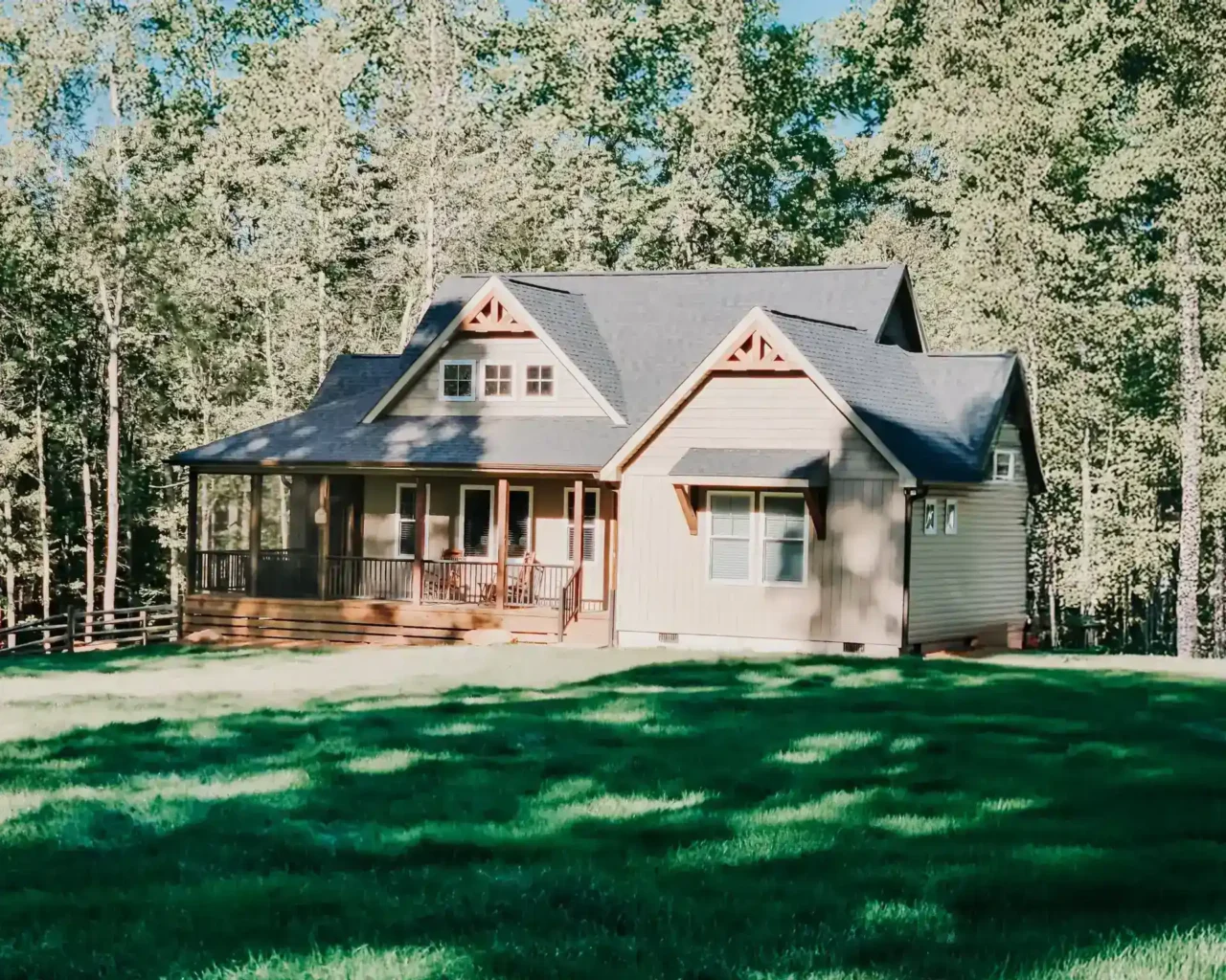 Pauline country home in wooded setting exemplifies your vision of Lake Greenwood living in the portfolio.